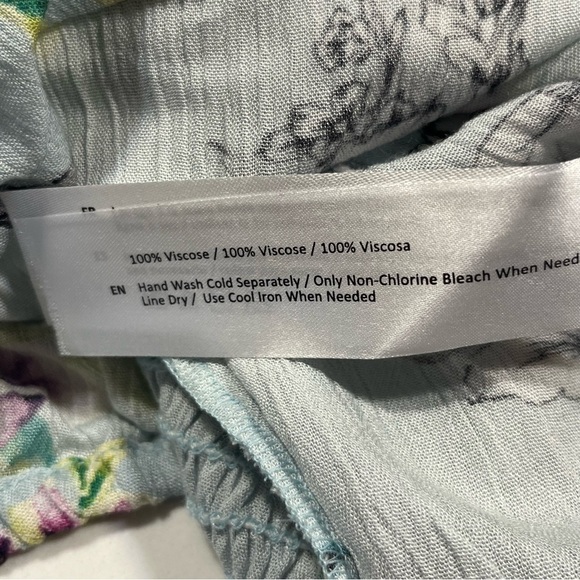 Band of Gypsies Arica Off The Shoulder Floral Cropped Top Small - Picture 11 of 14